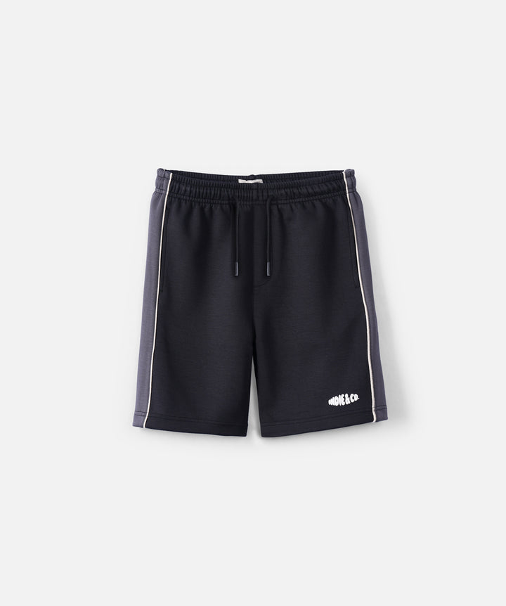 The Veltins Short - Charcoal Combo